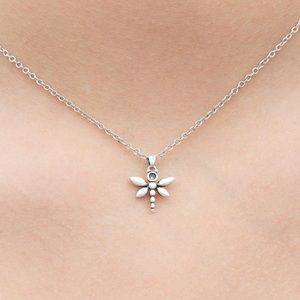 NWT Brandy Melville - Dragonfly Necklace